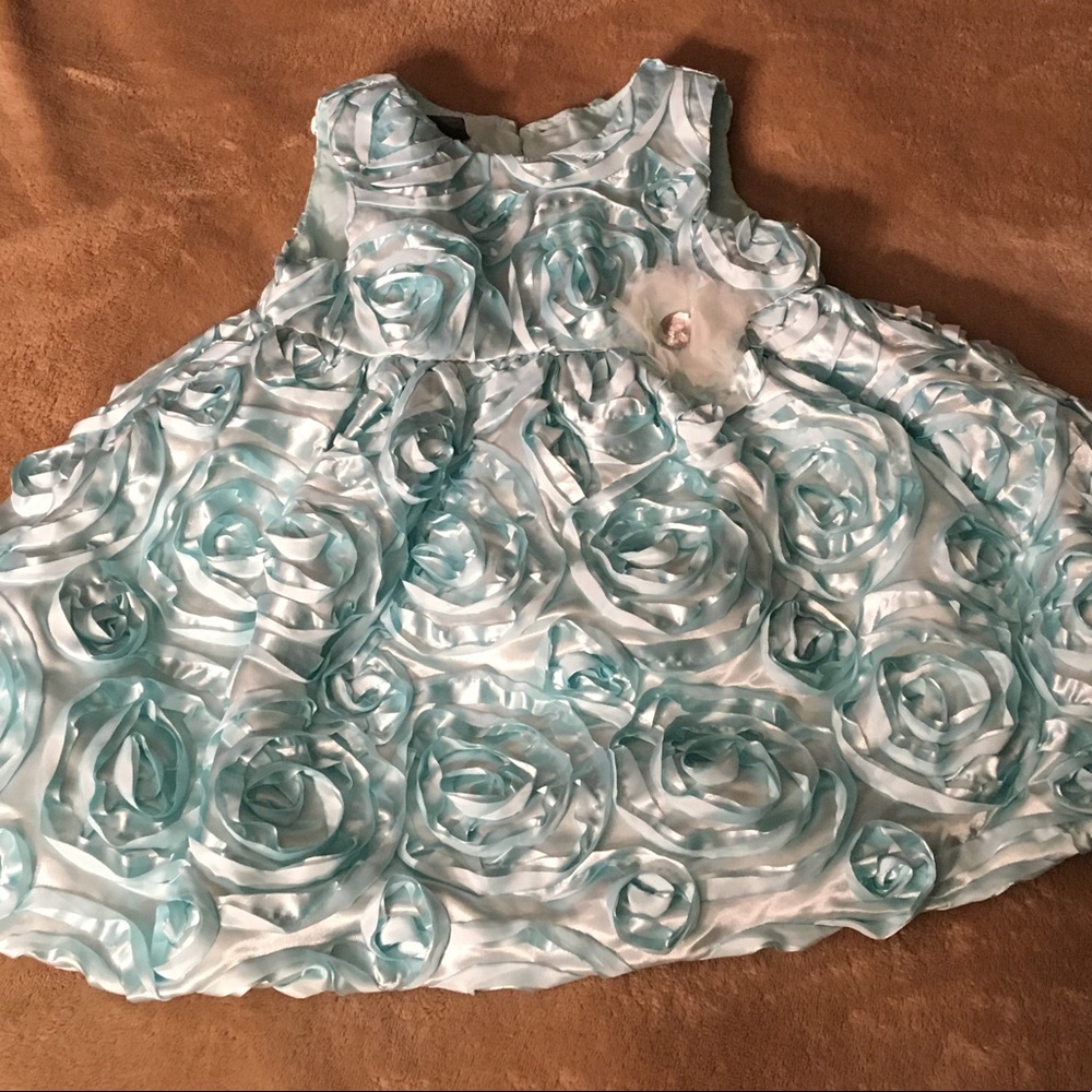 Girls dress